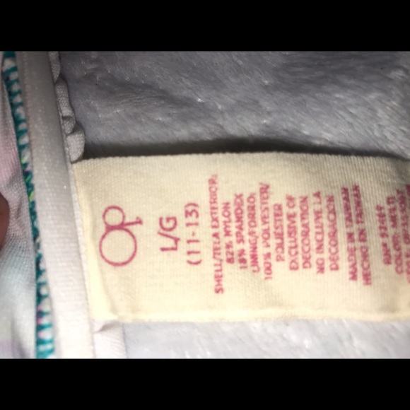 Op Bikini Swimsuit Top Size L (11-13) padded - Picture 4 of 4